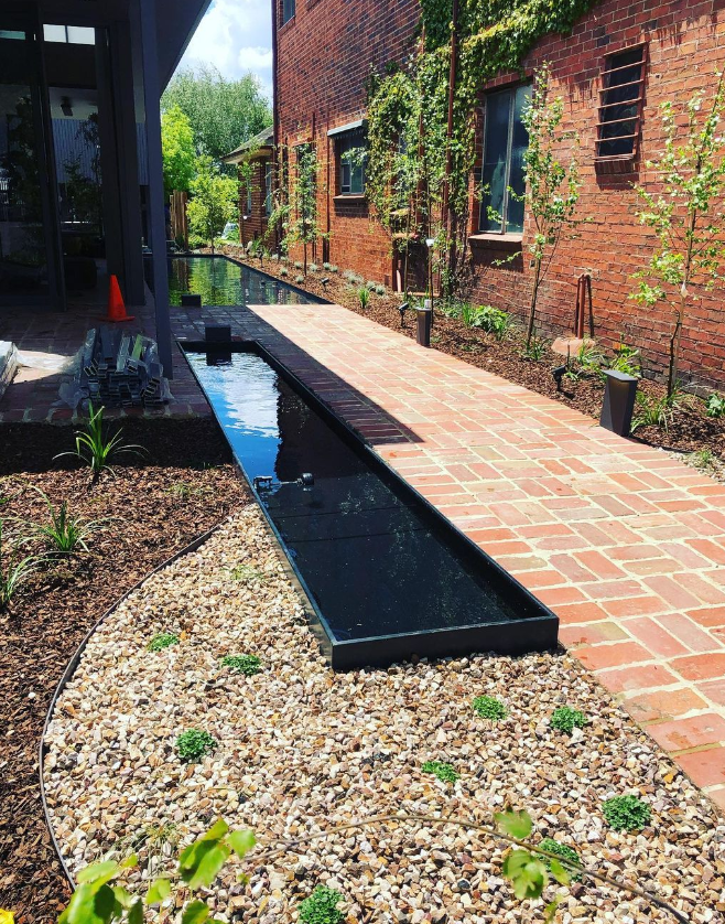 Stainless Steel Reflective Pond